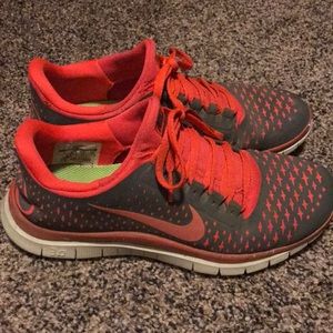 Orange/red Grey Women’s Nike Free Run 3.0 Sneakers